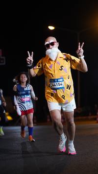 BIB: 44154
                            <button type="button" onclick="openModal(23121307)" class="btn btn-primary btn-sm float-right btn-popup" data-toggle="modal" data-target=".modal-high-quality">
                        <i class="fas fa-shopping-cart"></i> Add to Cart
                    </button>
                                            <button type="button" onclick="isThisMe(23121307, true)" class="btn btn-success btn-sm float-right btn-popup btn-isme hidden" data-toggle="tooltip" data-placement="bottom" title="นี่คือรูปของคุณใช่ไหม คลิกที่นี่เพื่อเอาเข้าอัลบั้ม">
                        <i class="fas fa-plus"></i> Add to album
                    </button>
                    <button type="button" onclick="isThisMe(23121307, false)" class="btn btn-warning btn-sm float-right btn-popup btn-isnotme hidden">
                        <i class="fas fa-ban"></i> Remove from album
                    </button>